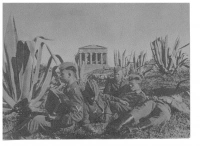 RG-05.06.03.06, German soldiers in Greece.jpg